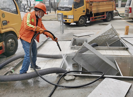 杭锦后隔油池清理